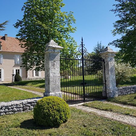 莫内斯捷Domaine Et Manoir Du Picaud别墅 外观 照片