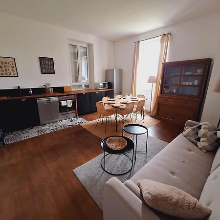莫内斯捷Domaine Et Manoir Du Picaud别墅 外观 照片